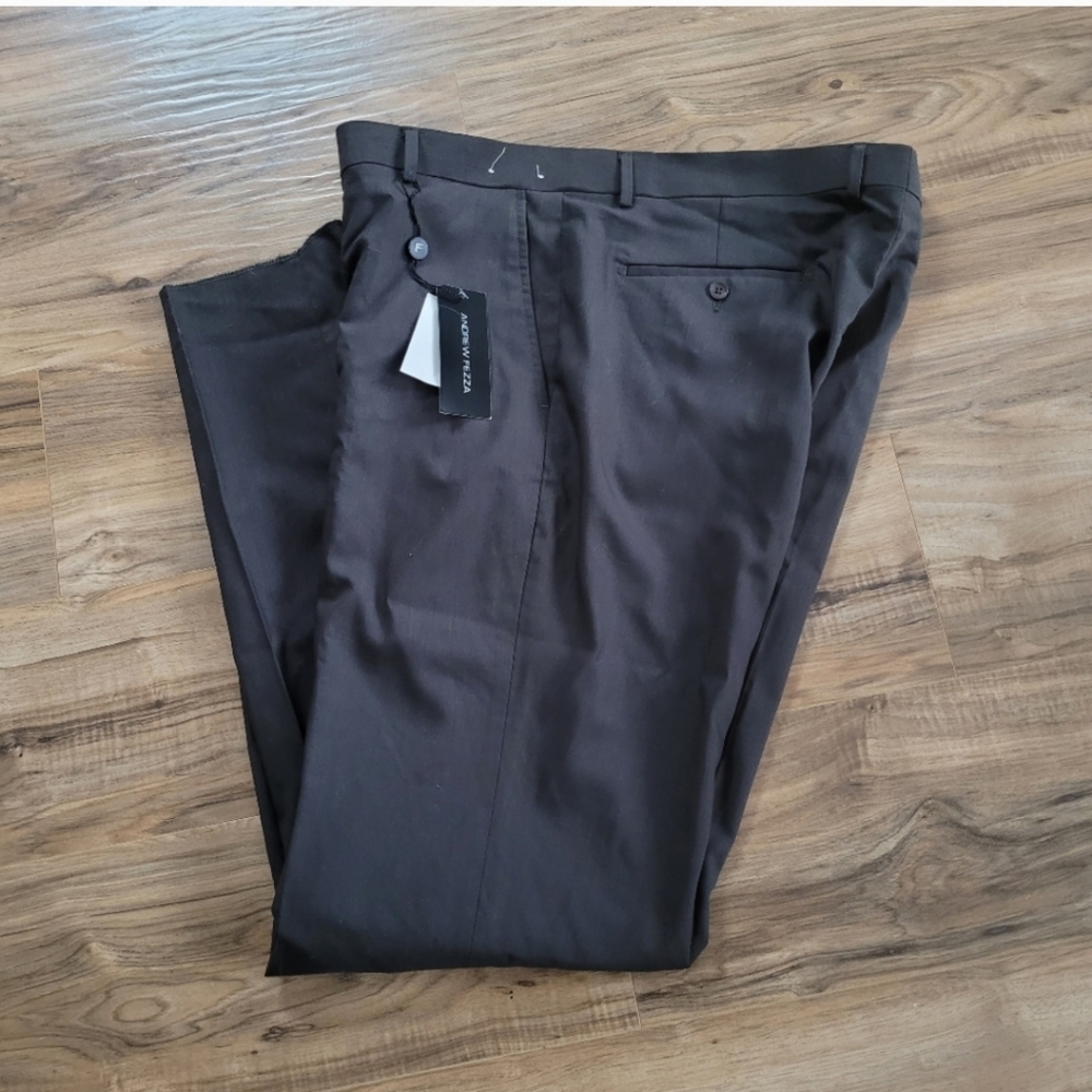 NWT Andrew Fezza Mens Pants